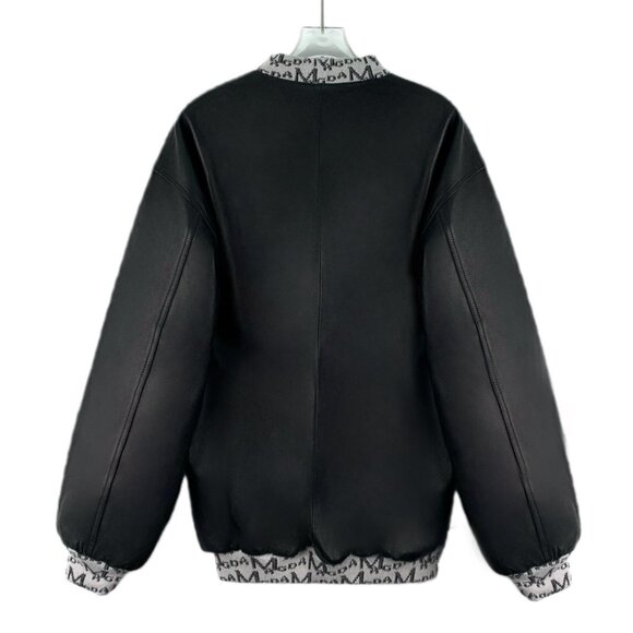 Magda - Picture 2 of 6